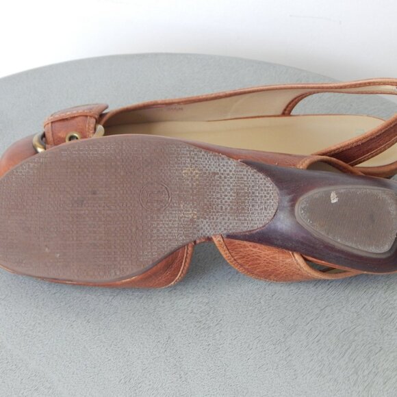 Nicole Women Devin Sandals Slingback Round Toe Buckle Front Tan Leather Size 8.5 - Picture 6 of 7
